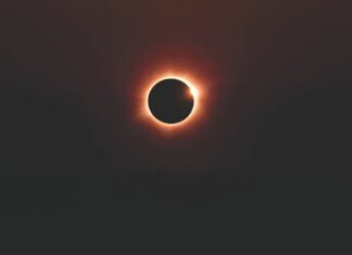 Antequera se prepara para vivir el eclipse solar y la lluvia de Perseidas en una noche histórica
