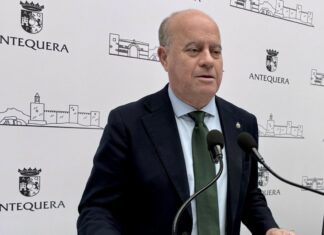 Barón pide al Gobierno que ejerza sus competencias en el control de las fronteras y reclama una política migratoria «seria, ordenada, eficaz y responsable”