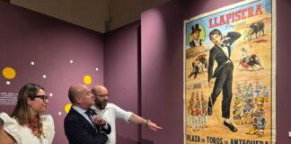Antequera estrena una exposición sobre la historia y evolución artística de la cartelería taurina
