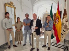 Antequera convierte la concentración por Ceuta en acto oficial