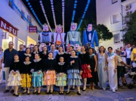 El encendido del Real y la romería nocturna abren la Real Feria de agosto de Archidona
