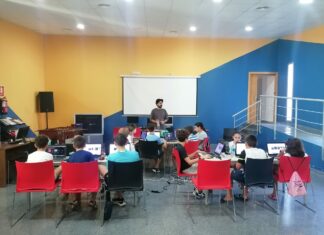 Archidona acerca la programación de videojuegos a los más jóvenes