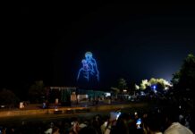 Un espectáculo de 200 drones pone el broche de oro a la Real Feria de agosto de Archidona