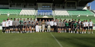 Manolo Barón renueva el apoyo municipal al Antequera CF ante el inicio de una nueva temporada