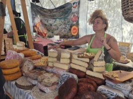 Teba reúne a más de medio centenar de queserías de toda España en su XXIV Feria del Queso Artesano