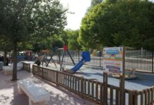 Comienzan las mejoras en los parques infantiles de Archidona