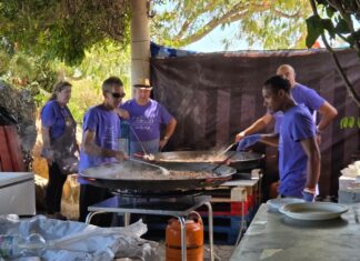 Juegos, paella y música en la Verbena del Vecino