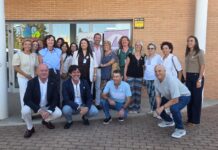AFEDAC exige financiar fármacos tempranos y donará relojes con GPS para pacientes con Alzheimer en Antequera