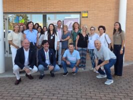 AFEDAC exige financiar fármacos tempranos y donará relojes con GPS para pacientes con Alzheimer en Antequera