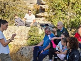 Abuelos y nietos recorrerán juntos El Torcal en la segunda edición de «Abuelos Torcaleros»