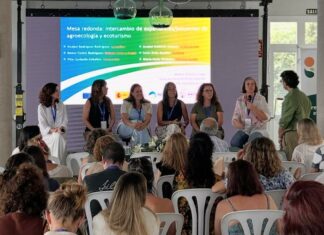 La archidonesa María Jesús Córdoba lleva a Canarias la voz femenina del ecoturismo rural andaluz