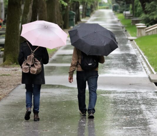AEMET activa la alerta amarilla: lluvias y tormentas en Antequera este lunes