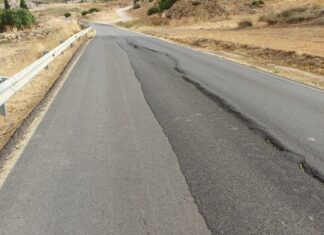 La Diputación licita por 1,9 millones de euros la segunda fase del arreglo de la carretera de acceso a La Joya, en Antequera