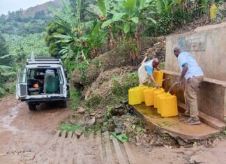 Sanitarios de Antequera viajan al Congo en una actuación frente al ébola en 14 centros de salud