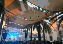Archidona se rinde a la música independiente pese a la lluvia en la quinta edición del CIPOP