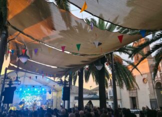 Archidona se rinde a la música independiente pese a la lluvia en la quinta edición del CIPOP