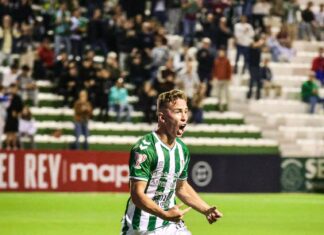 El Antequera CF domina con autoridad al Águilas y avanza en la Copa del Rey (2-0)
