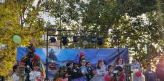La Asociación Resurgir celebra su 34 aniversario con una fiesta de Halloween infantil en el Paseo Real