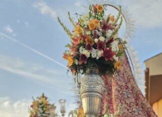 Humilladero vivió con devoción el día de su Patrona, la Virgen del Rosario