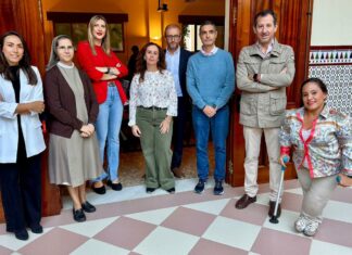 Antequera forma a docentes y futuros maestros en la prevención del suicidio y las autolesiones en las aulas