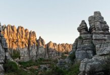Ecologistas en Acción alerta de que El Torcal camina hacia un «parque temático» y rechaza el sondeo de 200 metros previsto en la nueva adjudicación