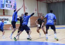 El Dólmenes Antequera cae en Oviedo tras una segunda mitad de dominio local (30-25)