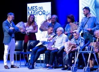 Dos antequeranos centenarios, protagonistas en la apertura del XV Mes del Mayor de la Diputación
