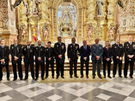 Antequera rinde homenaje a la Policía Nacional en el día de sus patrones, los Santos Ángeles Custodios
